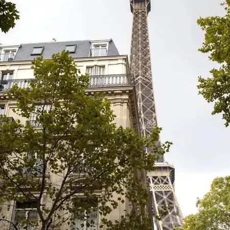 3 Bedroom Eiffel Tower דירה *