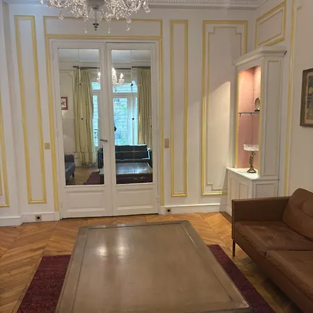 Lägenhet 3 Bedroom Eiffel Tower Paris